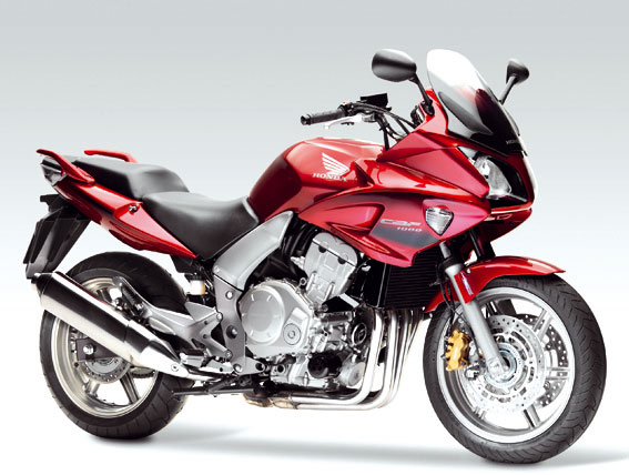 RUBBER,RR COWL MT